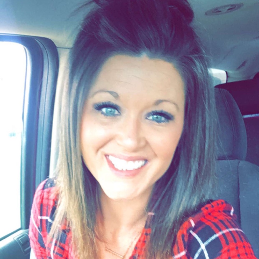 Meet your Posher, Manda